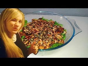 Feldsalat mit Champignons und Senf-Dressing I Passend zu jedem Anlass und super lecker!!!