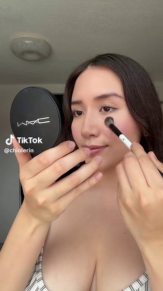 MAC Studio Fix Powder Plus Foundation Review