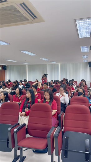 🔥 Circle K x SIU Career Fair Circle K rất vui được đồng hành cùng Trường Đại học Quốc tế Sài Gòn trong ngày hội việc làm năm nay 🎓 👉 Tại gian hàng Circle K, các bạn sinh viên đã có cơ hội: 🙆‍♀️ Gặp gỡ trực tiếp đội ngũ nhân sự 📑 Tìm hiểu cơ hội nghề nghiệp hấp dẫn 🎤 Tham gia workshop chia sẻ kinh nghiệm nghề nghiệp, giúp sinh viên hiểu rõ hơn về kỹ năng cần thiết trong ngành bán lẻ hiện đại cùng đội ngũ Nhân Sự Circle K Circle K hy vọng sẽ tiếp tục đồng hành cùng SIU trong nhiều chương trì