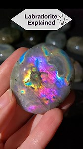 The internal structure of this mineral creates an optical illusion! 👁️⚡️ | Spirit Nectar