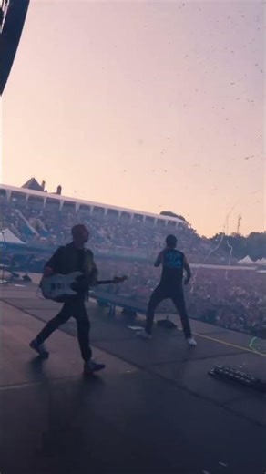 Who's coming to a show this year!? We can't wait to play for everyone! #simpleplan #shorts #poppunk