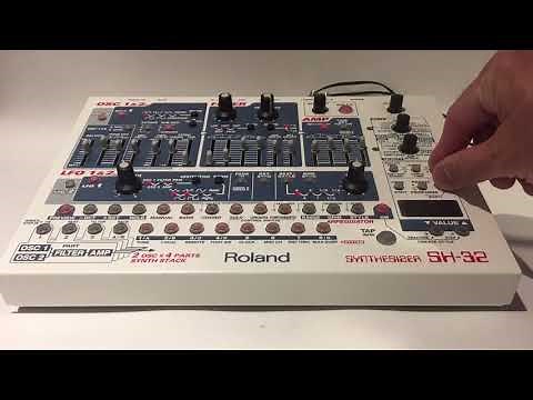 Roland SH-32