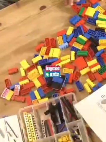 Bricks4Kidz is now in Bahrain! 🇧🇭 Hands-on LEGO® STEM programs where kids learn, build, and play. From robotics and coding to creative building and teamwork—learning has never been this fun. City Centre Bahrain – Level 2, next to the Food Court DM us to book a trial class #Bricks4KidzBahrain #STEMForKids #LEGOEducation #KidsLearning #RoboticsForKids