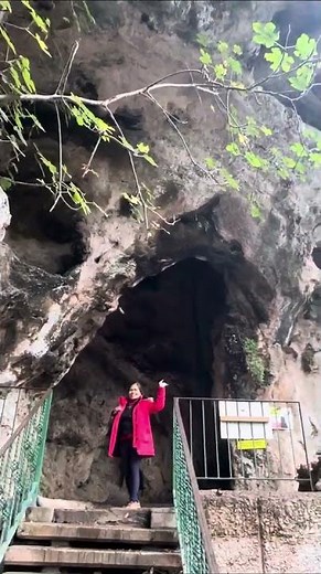 Exploring Caves & Waterfalls, Antalya, Turkey, Guide of Ephesus from Loreta T. 🇹🇷