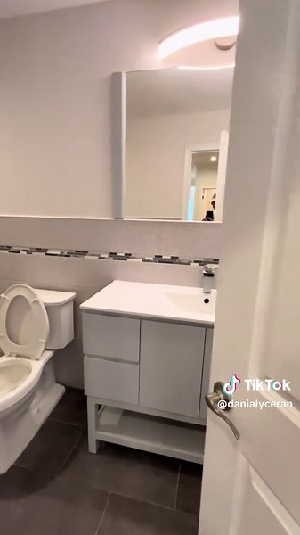 2 Bed Apartment for Rent in Jersey City Heights