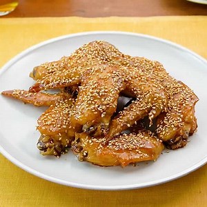 コク旨！ 名古屋風手羽先のレシピ動画・作り方 | デリッシュキッチン