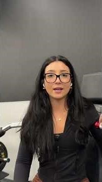 Elle fait son workout avec EXACTEMENT ce que les autres ont laissé avant elle!! 👀