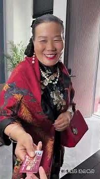 亲情比金钱更重要！《上集》#熱播短劇 #大熱門 #感人壹幕 #情感 #弘扬正能量 #孝顺 #万万没想到