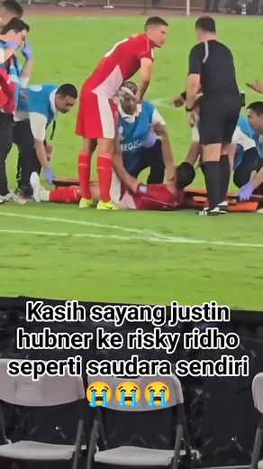 1.6K views · 10K reactions | Hati hello Kitty nya keluar milehat temannya di tandu keluar #fyp #reels #vidio @sorotan | Adhi Levia | Facebook