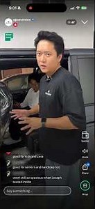 How does Live Showcase work on Carousell Live?