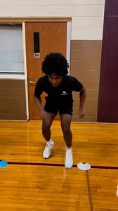 Feet Quicks For Athletes! 💥 🎯 Are you looking to improve your footwork, speed, and agility? In this video, we’re sharing five dynamic and effective foot quickness drills every athlete should incorporate into their training. These exercises are designed to enhance your coordination, reaction time, and ability to move with precision on the field or court. 📍Here’s what’s included: ♦️Scissors This drill is a classic for developing quick, alternating foot movement. It helps improve coordination an