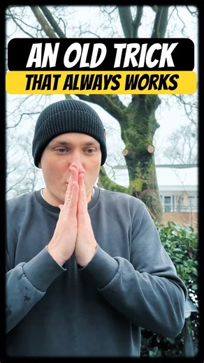 How to lock your car with a DEAD key! 🔐🔋 THE OLD SCHOOL WAY! #automobile #cartips #autotips