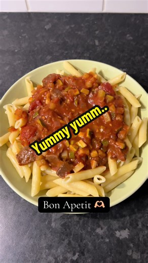 Homemade pasta sauce using my vegetable chopper! #vegetablechopper #pasta #pastasauce #healthiswealth #meditteranean