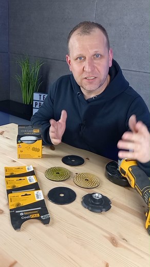Click-Lock PRO – 3 dyski zmienione w sekundy! 🔥 Zobacz, jak działa najszybszy system wymiany tarcz Baumesser. To naprawdę robi różnicę w pracy! 👇 Zobacz Pełny Test: https://youtu.be/cKHrSyfkleA @obserwujący #clicklockpro #baumesser #narzedzia #remont #reels #dlaciebie #testerproduktu | Tester Produktu