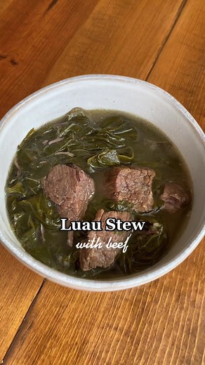 Don’t forget to add in the stems of the luau too! #luaustew #beefluaustew #hawaiianfood #localfood #easymeals #easyrecipe #homecooking #homemade #cooking