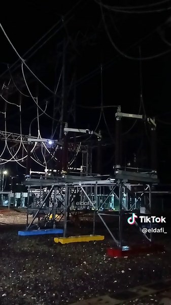 Gardu Induk 150kV: High Voltage Disconnecting Switch