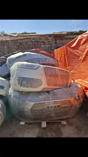 FUMBA EXPRESS on Instagram: "Full Container loading... Shipping with Fumba from #dxb -#daressalaam Rangerover, Audi, BMW, VOLKSWAGEN, ETC #explorepage✨ #zanzibar #shipping"