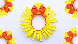 Paper Wreath For Christmas Decorations | Christmas | Paper Christmas Hanging Wreath Making Tutorial #PaperChristmasHangingCrafts #PaperChristmasWreath #PaperChristmasCrafts | Entertaining Arts