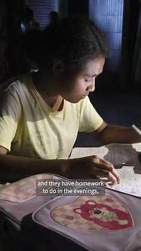 Solar-light donation fuels learning in Papua New Guinea