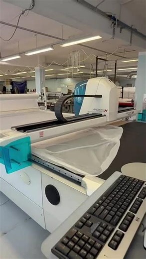 Lectra Vectorfashion VT-FA-MH-71 Automated CNC Textile Cutting