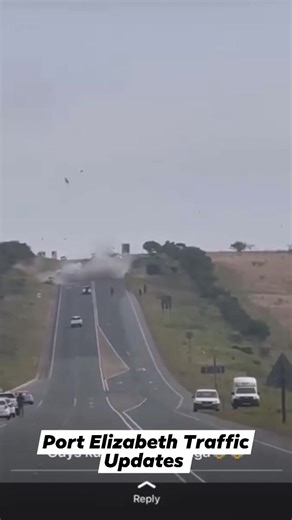 Alert: The Eastern Cape Transport Department said that the N2 between East London and Butterworth is closed to traffic due to a cash-in-transit heist that took place on Thursday Video received 👇👇 | Port Elizabeth Traffic Updates