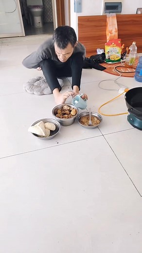 Daily cooking sessions of people with disabilites.#disability [7453043764680985878] #foruyou #disabled #fyp #foryoupage❤ | Kilponga12