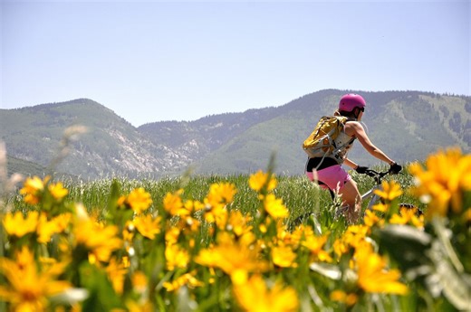 Colorado ski towns see ‘strong’ decline in spring break bookings due to low-snowfall season, market study shows