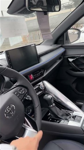 White Yaris Cross gasoline version - call now: 0978495552 #toyotavinhphuc