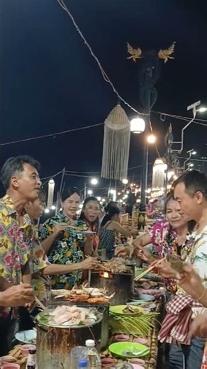 Pork barbecue by the Mekong River #A female teacher #Pork barbecue #Delicious