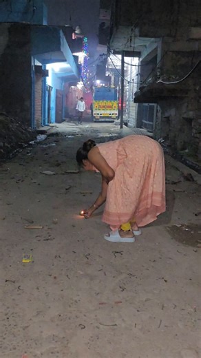 Pooja Rani | Kis kisne jlaya suthli bomb 🧶@itspoojabhiwadi_ | Instagram