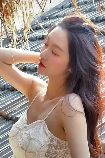 tante_montok性感的阿姨 on TikTok