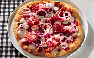 Pizza with Buffalo Mozzarella and Spicy Capocollo