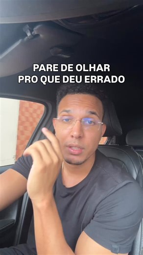 Matheus Soares on Instagram: "🔴Faça isso 👇 Não é por que algo deu errado uma vez que vai ser sempre assim. Salva isso pra você, na vida você vai passar por situações que as coisas não vão dar certo como você esperava, mas isso é apenas uma etapa de preparação para algo maior que ainda virá. As vezes aquilo que a gente quer tanto na hora nem é o nosso verdadeiro propósito, é apenas um meio que te levará até ele, vou te dar um exemplo. Eu fui pra faculdade de educação física e no meu primeiro an