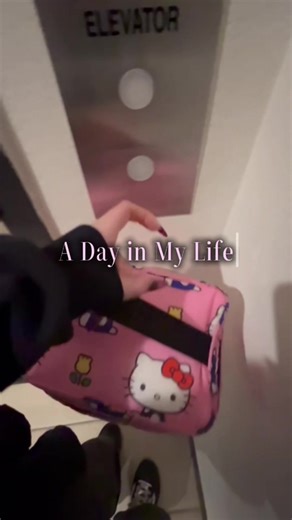 A Day in the Life of a Nail Tech and Sephora Employee