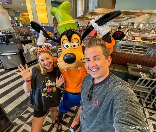 6 Hilarious Disney World Photos That Even People Who Complain in Our Comments Will Find Funny - AllEars.Net