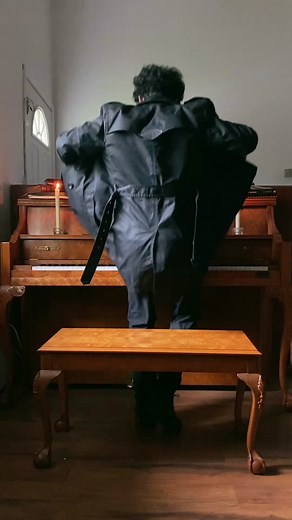 BEASTARS & Howl's Moving Castle Theme Piano Covers