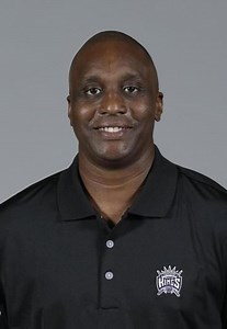 Dee Brown (basketball, born 1968) - Alchetron, the free social encyclopedia