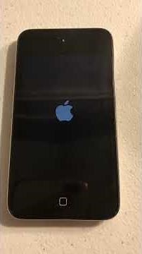 iPod Touch 4th Gen dualbooted to iOS 7.1.2