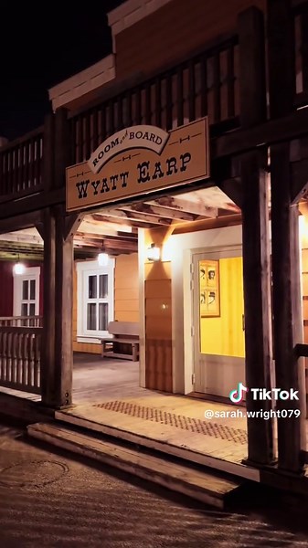 Hotel Cheyenne Disneyland Paris: Our Stay Review