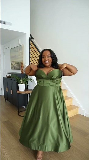 Plus Size Wedding Guest Dress Try On - Cocktail @davidsbridal #davidsbridal #weddingguestlook