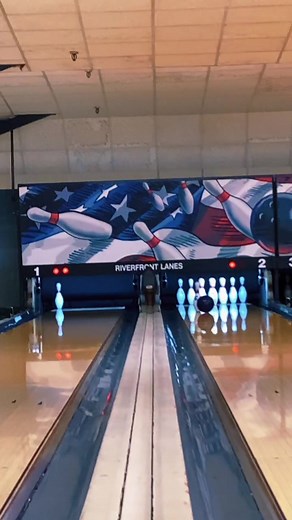 Mastering Bowling Trick Shots: Techniques & Tips