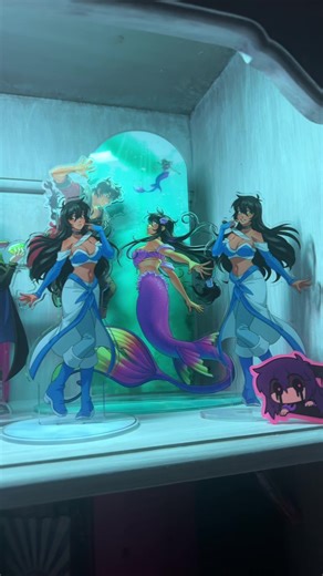 Hmm… where to put the new My Inner Demon standee ? Maybe mermaid tails standee needs a new home in the room. 🤔Decisions! Decisions!