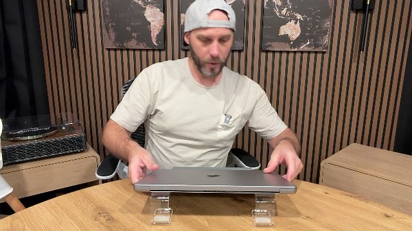 Watch Check out these stylish laptop stands! on Amazon Live