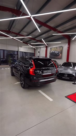 128 reactions · 4 comments | Un nou Volvo XC90 din anul 2021 in stoc la prețul de doar 30.500€ plus TVA Deductibil 朗 | LUXURY MOTORS ROMANIA | Facebook