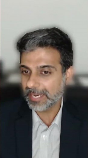 How Medtronic Uses Snowflake Cortex AI