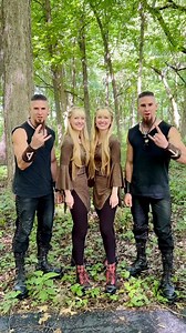 TEXAS! We’re excited to announce that we will be performing at Yule Viking Festival this December in Gladewater, TX! ⚔️❄️⚔️❄️ Catch us December 7-8, 14-15, and 21-22! Electric Harp and double Viking Drum shows! Free meet & greets! See you there! | Harp Twins