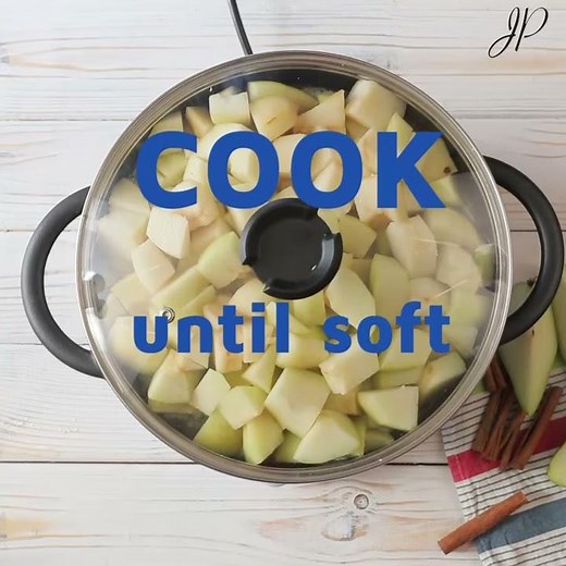 Pear Crumble Recipe (with the Whatever Pan) | Best Cookware