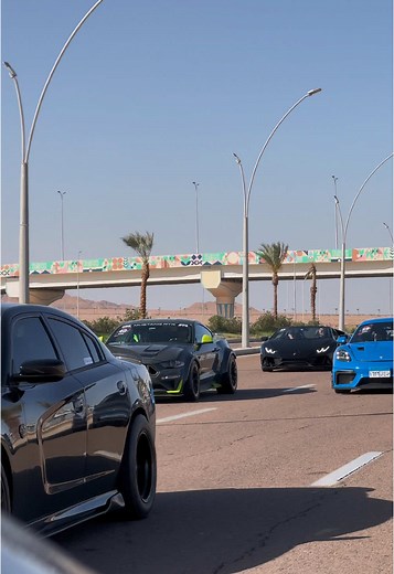 Roads and rides Sharm El Sheikh 🤩 Get ready for tomorrow’s race 🏁🏁#yusof_emarah #egypt #sharmelsheikh #porsche #ferrari #lamborghini #bentley #lotus