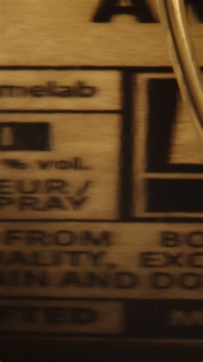 What happens inside a perfume before it is sprayed? An apparent calm. A motionless heart waiting to be awakened. | MINE Perfume Lab