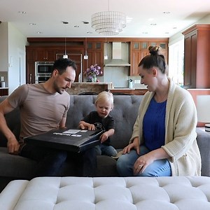 28K views · 1.3K reactions | One million subscribers on YouTube! Thank you all so much for your incredible support of our music over the past 6 years...we couldn’t have done it without you. Thank you thank you thank you! 珞珞珞 For the full update on what we’ve been up to (and a glimpse of Archie ) you can watch this whole video over on YouTube. Thank you guys! ❤️❤️❤️ | Brooklyn Duo | Facebook